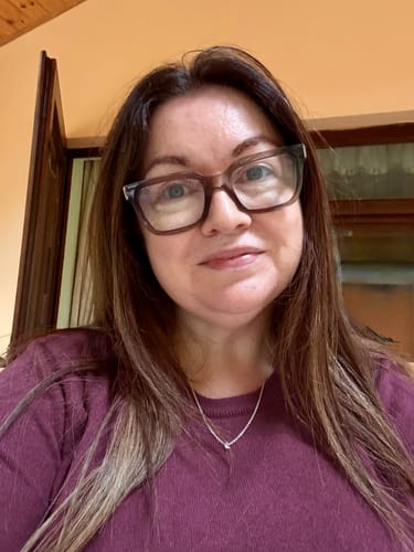 Customer photo review of Brand New Mulberry Purple Cashmere Crew Neck T-Shirt Large UK 16-18