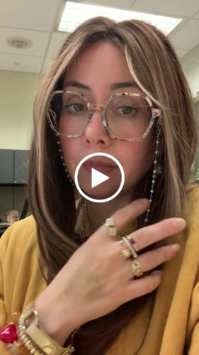 Customer video review of JBEXTENSION 22 Inches Natural Style Mocha Copper Wig WILLOW MOCHA COPPER