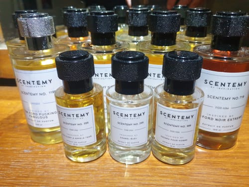 Customer photo review of Limited Time Only: Buy 1 Get 2 FREE 100ml Perfume Bundle
