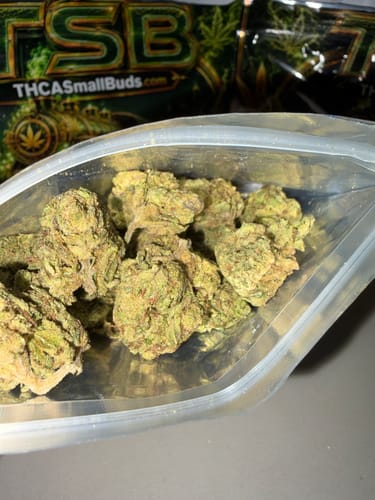 Customer photo review of Toadlato THCA Flower