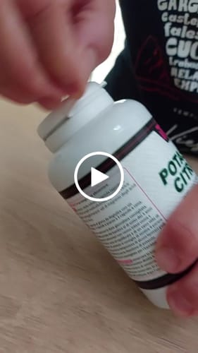 Customer video review of Potassio Citrato puro al 100% - 160 cps