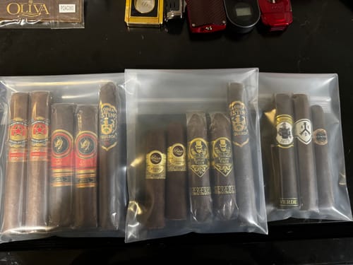 Customer photo review of Warped Corto x46 Maduro Petite Corona