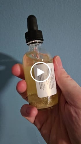 Customer video review of Limited Edition Moonrise Body Oil