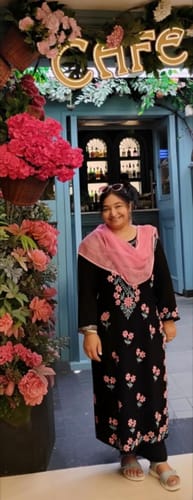 Customer photo review of Gulaab Black, Blue & Pink Rayon Kurta Set