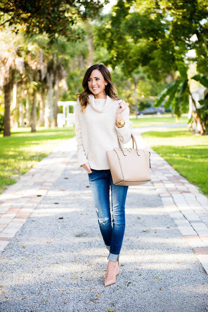 These are seriously the softest jeans I've ever worn! I love the color