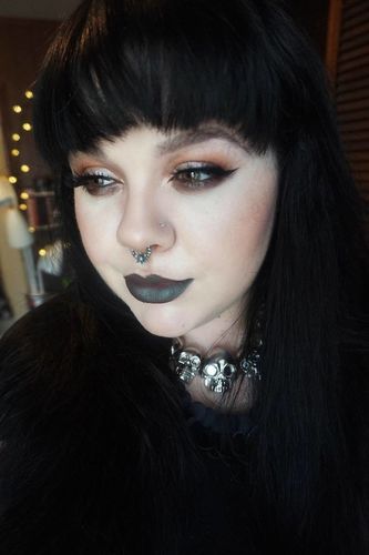 Customer photo review of Vixen Lashes