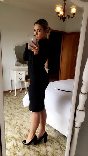 Customer photo review of Nola Midi Dress | BLACK