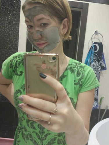 Customer photo review of Deep Cleansing Bubble Mask