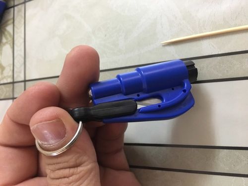 Customer photo review of Save Your Life With CarSafe Hammer - Offer