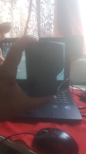 Customer photo review of Clip On Mini USB Speaker