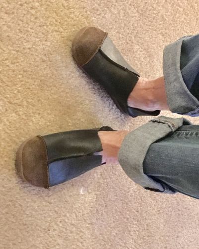 Customer photo review of Fashionable Leather Retro Splicing Black Women Single Shoes