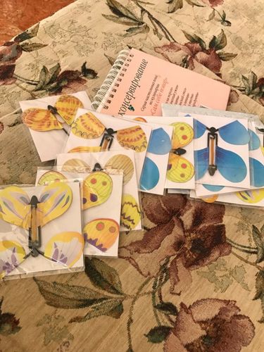 Customer photo review of The Magic Flying Butterfly (5 pc set)