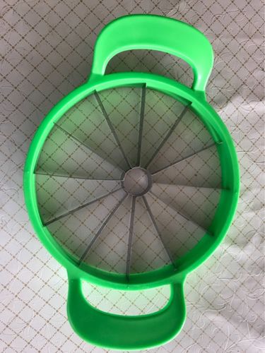 Customer photo review of 12 Way Fruit Slicer