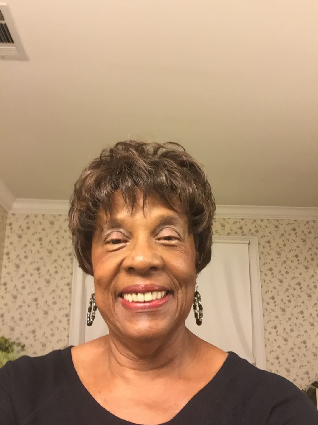 Customer photo review of diane wig