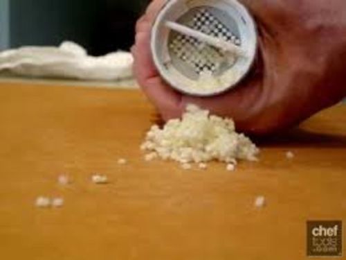 Customer photo review of Perfect Garlic Cutter