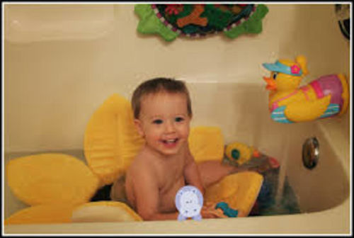 Customer photo review of Blooming Baby Bath