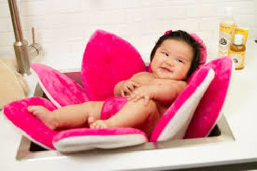 Customer photo review of Blooming Baby Bath