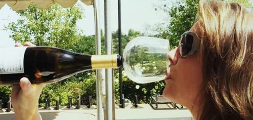 Customer photo review of Wine Guzzle Buddy