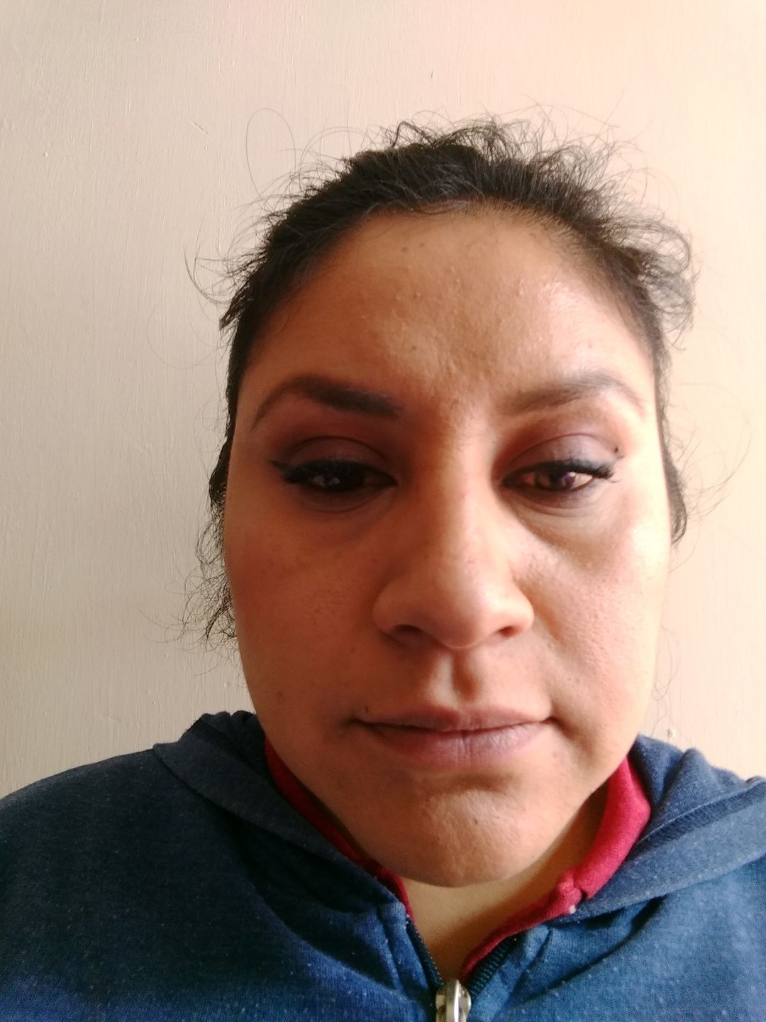 Customer photo review of Maquillaje Líquido 02