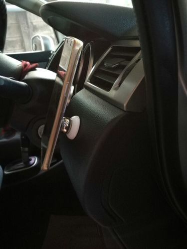 Customer photo review of 360 Degree Magnetic Phone Holder