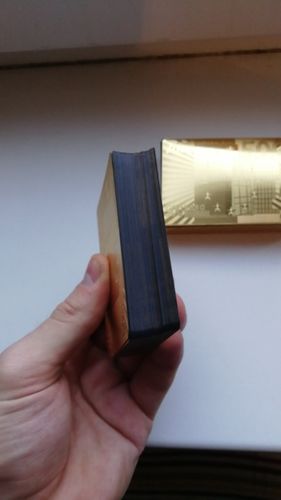 Customer photo review of Gold Waterproof Playing Cards