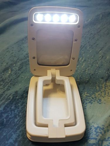 Customer photo review of Foldable Magnifier Desk Lamp