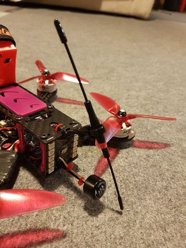 Customer photo review of Lumenier AXII U.FL 5.8GHz Antenna (RHCP)