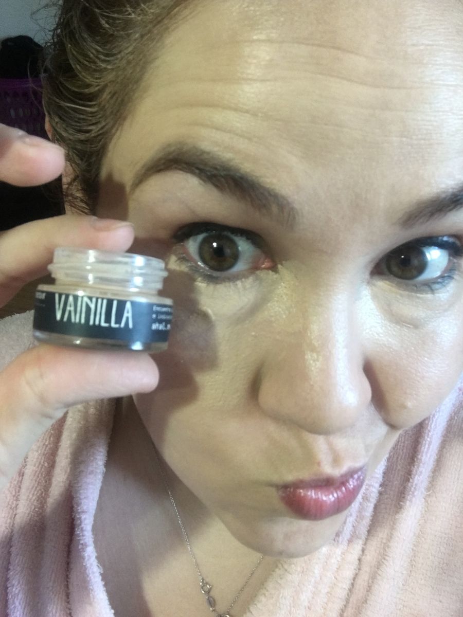 Customer photo review of Corrector VAINILLA