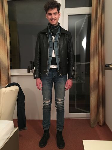 Customer photo review of Sam