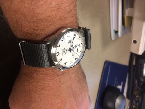 Customer photo review of AlphaShark - Admiralty Gray