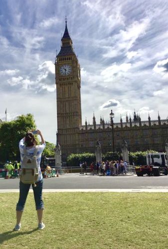 Customer photo review of Isidro Backpack