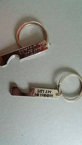 Customer photo review of Khal and Khaleesi Keychain Set