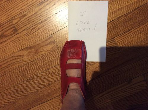 Customer photo review of Stylish Leather Retro Wild Women Red Sandals
