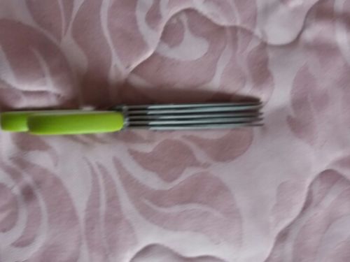 Customer photo review of Stainless Steel Chopping Scissors