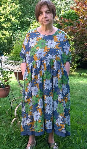Customer photo review of Women Floral Printing Loose Casual Folded Short Sleeves Green Dress