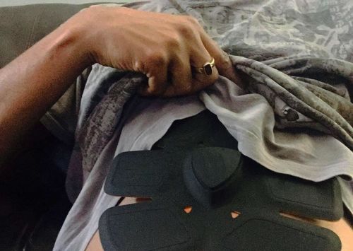 Customer photo review of The Ultimate EMS Abs & Muscle Trainer