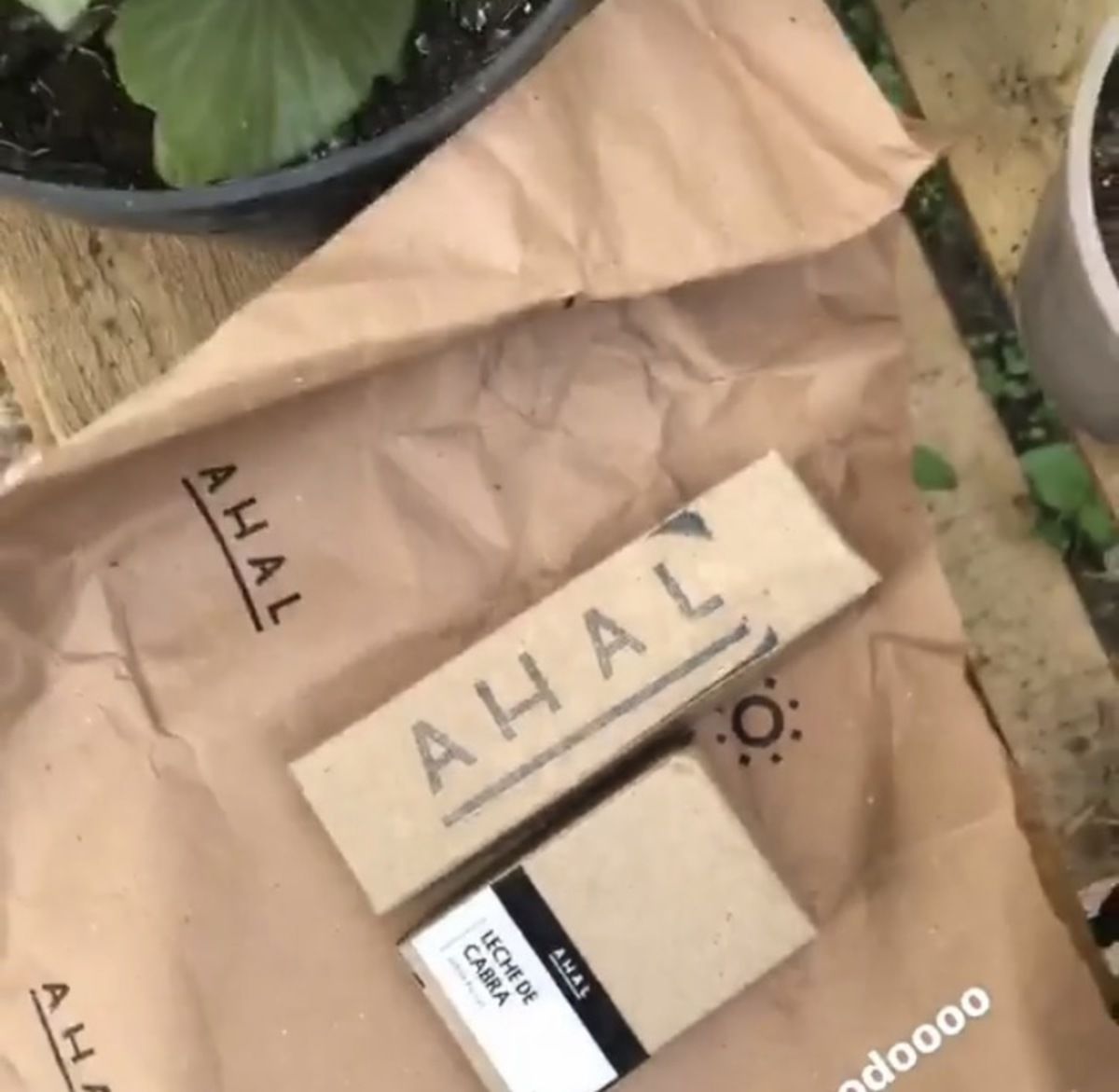 Customer photo review of Jabón Limpieza Facial de Leche de Cabra
