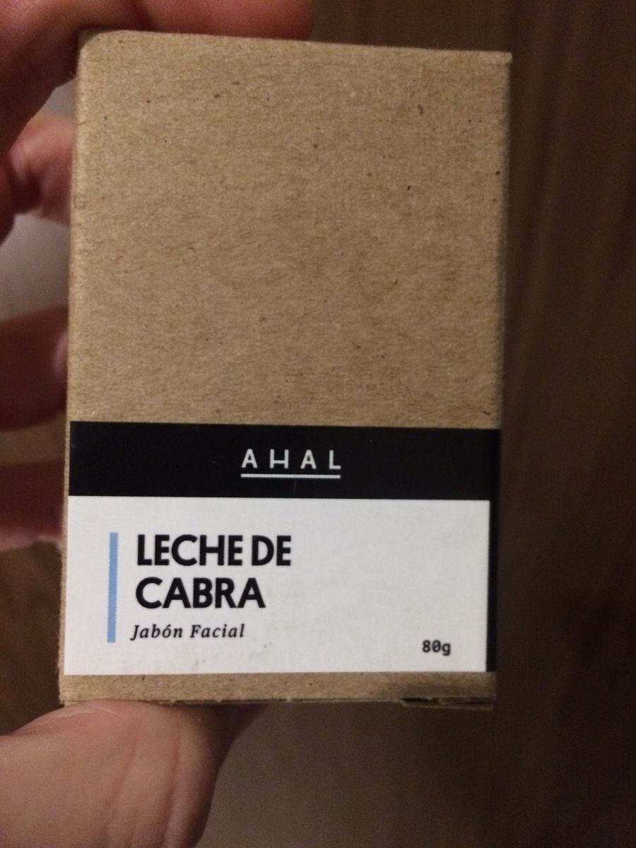 Customer photo review of Jabón Limpieza Facial de Leche de Cabra