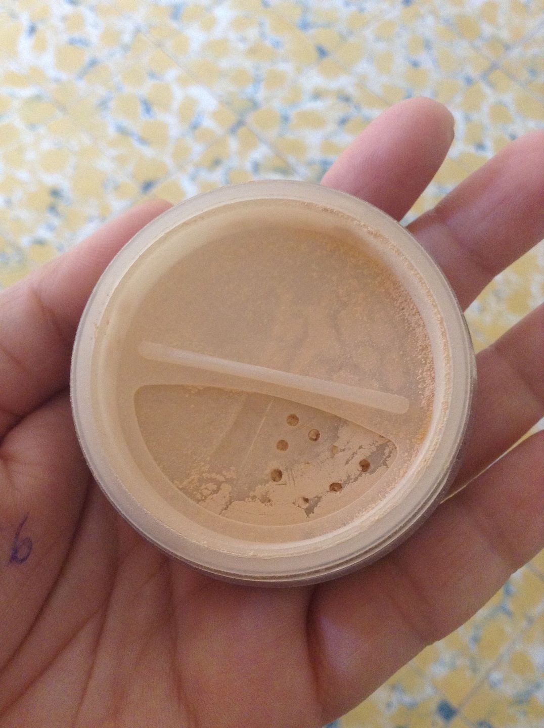 Customer photo review of Polvo traslúcido con Extracto de Aloe y Aceite de Frambuesa
