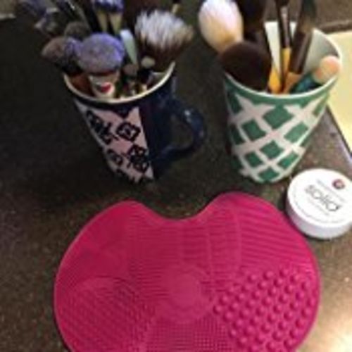 Express Makeup Brush Cleaning Mat