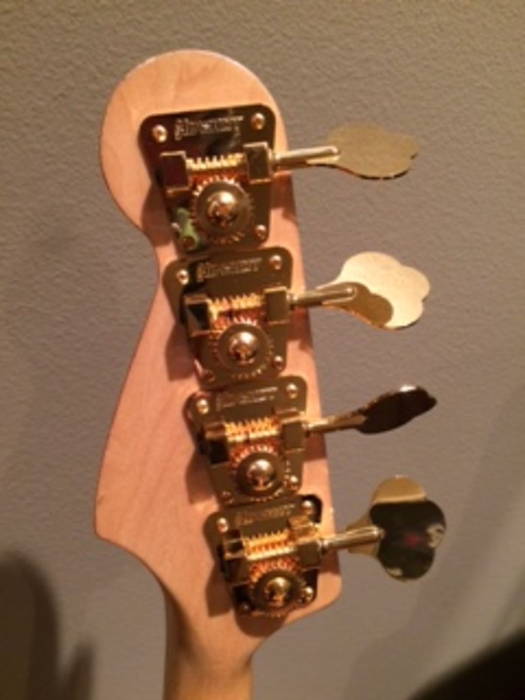 Customer photo review of HB2 Bass Tuning Machine