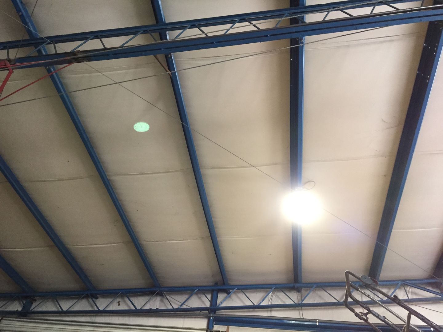 Customer photo review of High bay UFO led 240w 4000k - warehouse lighting 31,231 lumens, DLC Premium