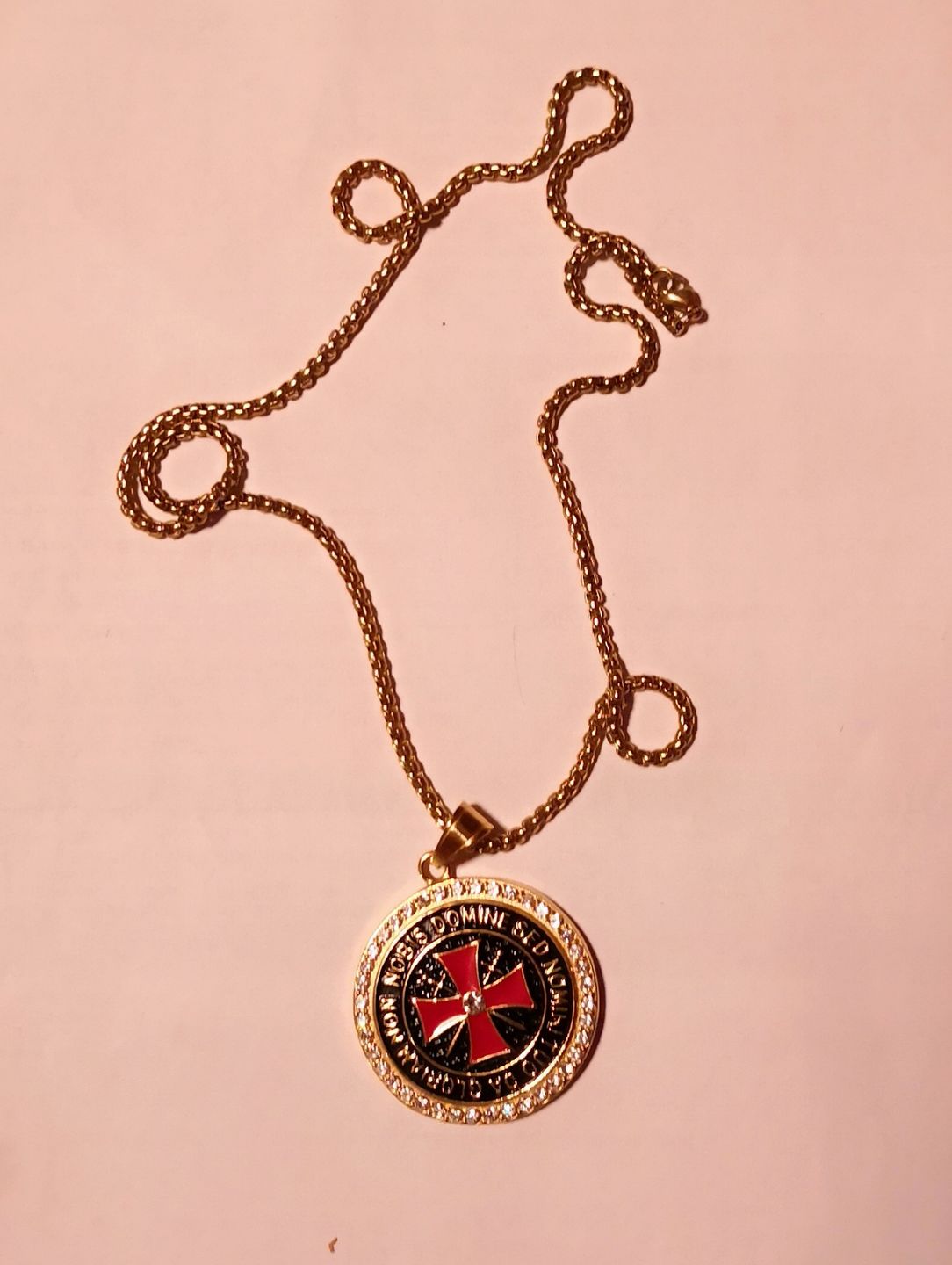 Customer photo review of Collier du Seigneur Templier