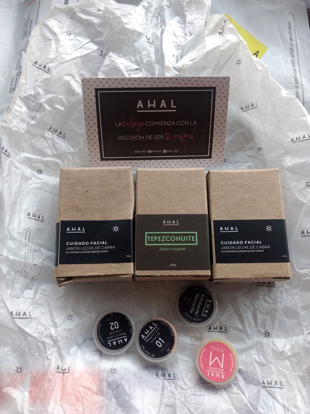 Customer photo review of Jabón Limpieza Facial de Leche de Cabra