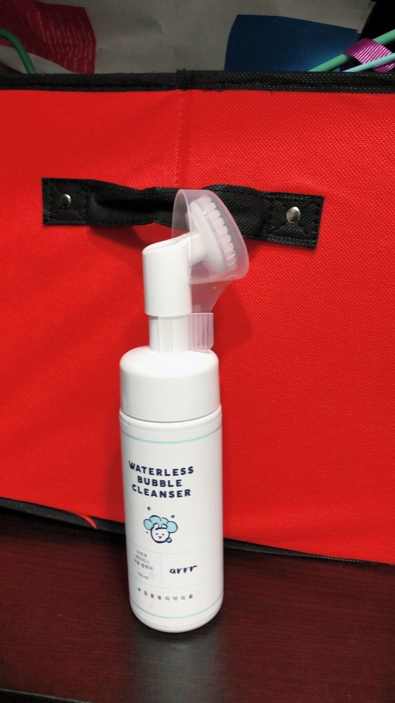 Customer photo review of arrr Waterless Bubble Cleanser