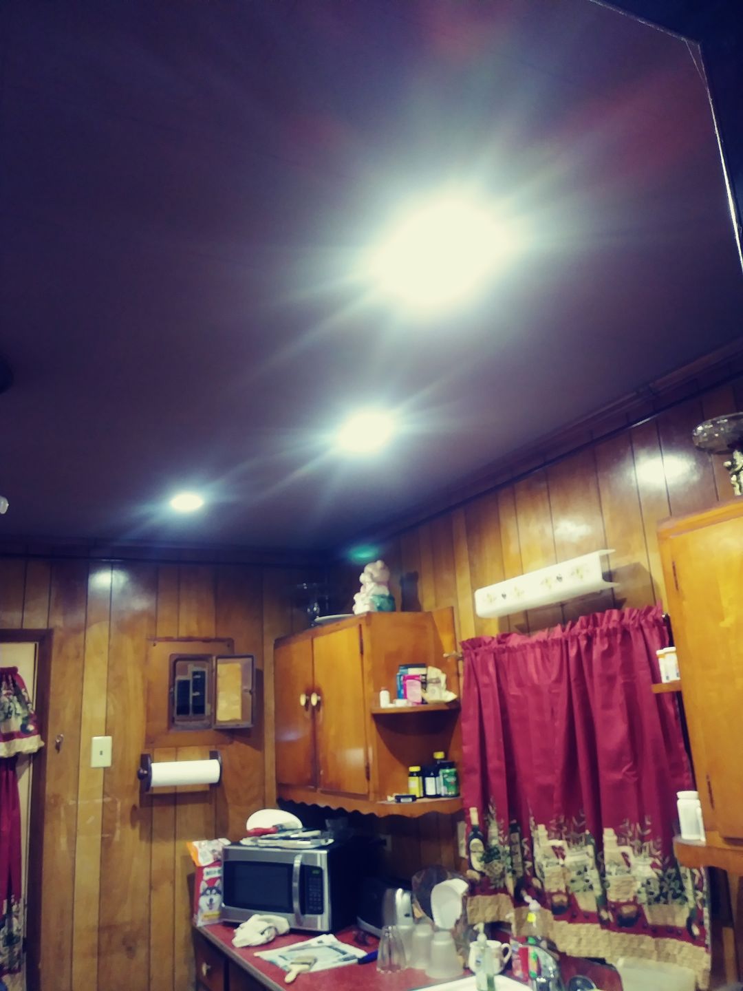 Customer photo review of 4-inch Dimmable LED Downlights / Can Lights - 10W, Retrofit, CRI 90+