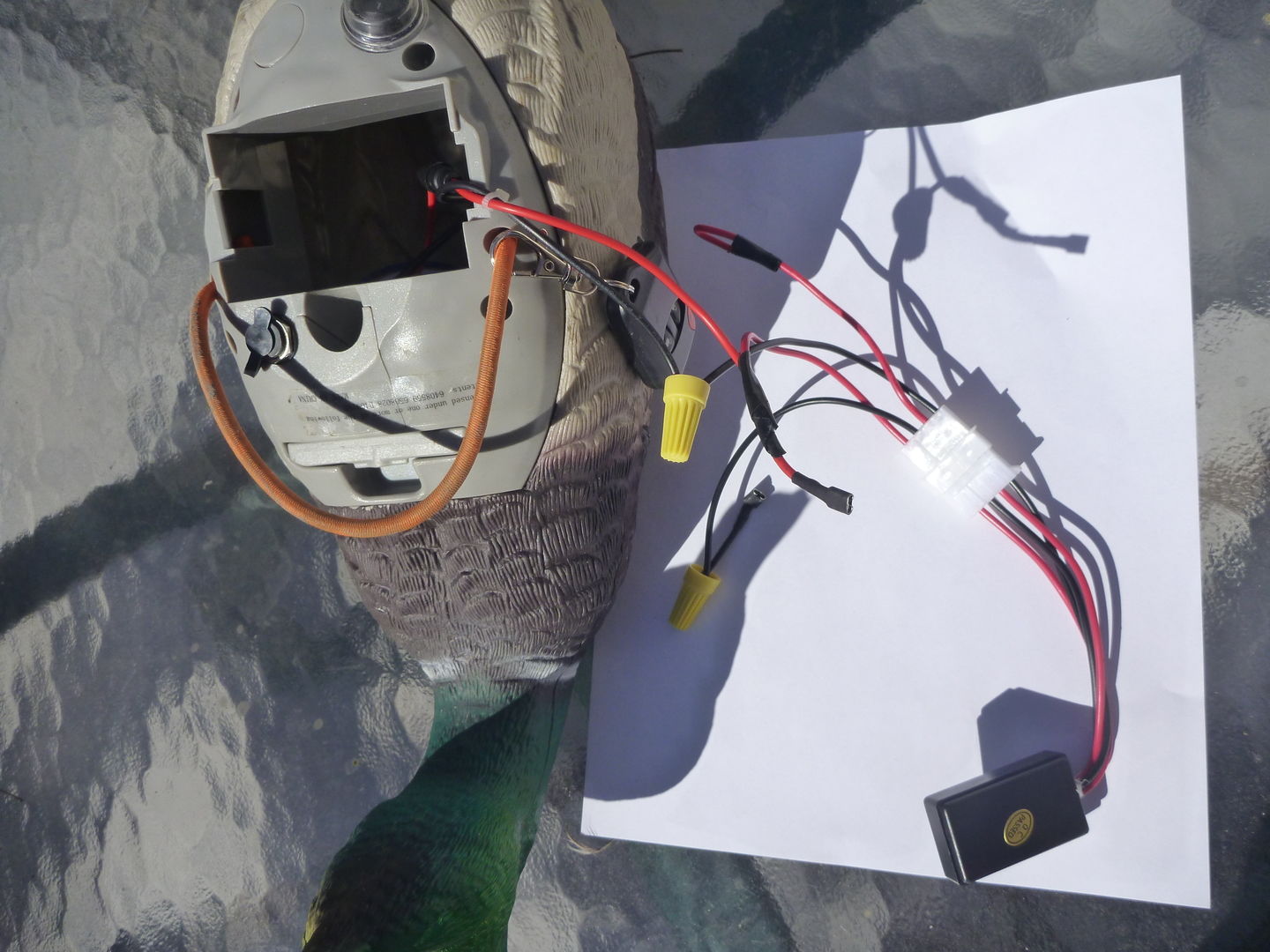 Customer photo review of 1x Remote 1x Receiver DC 6V Latching Single Channel Wireless Control ON OFF Switch Set - Duck Decoy