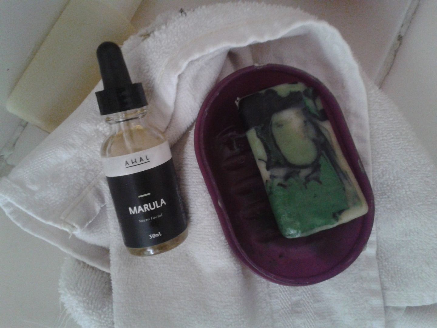 Customer photo review of Jabón Facial de Carbón Activado