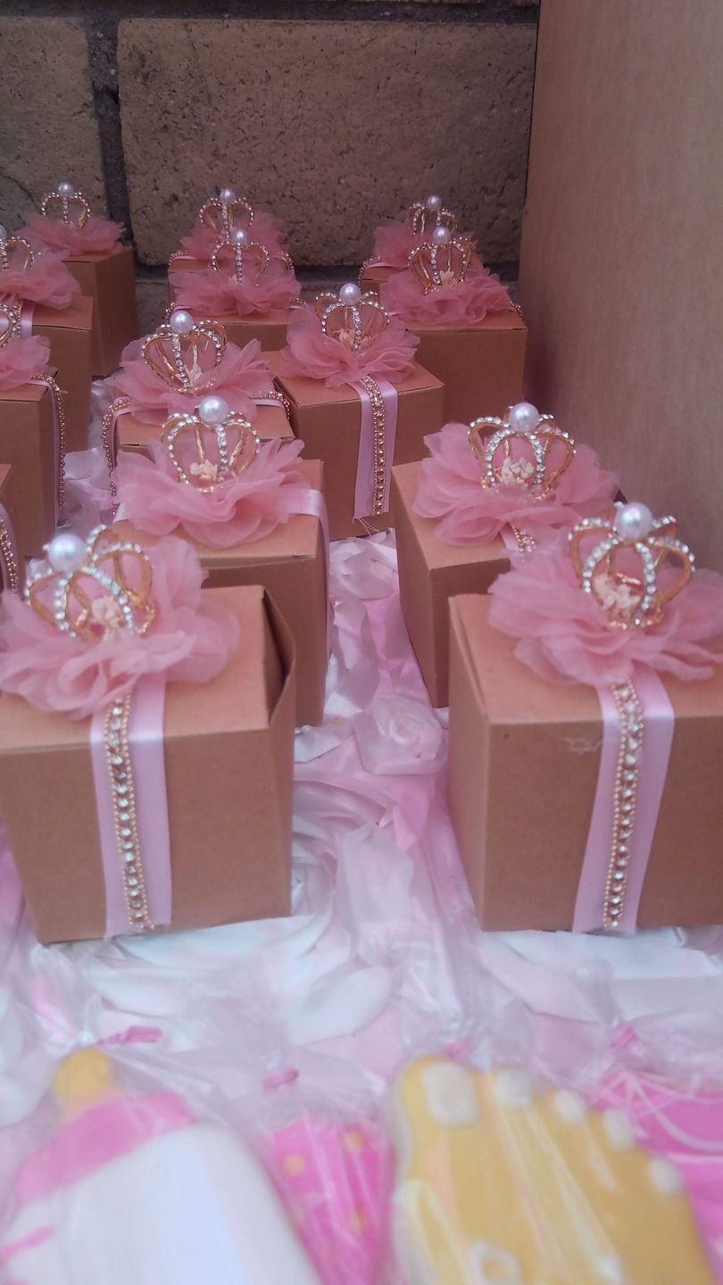 Customer photo review of Rhinestone Crown with Pearl