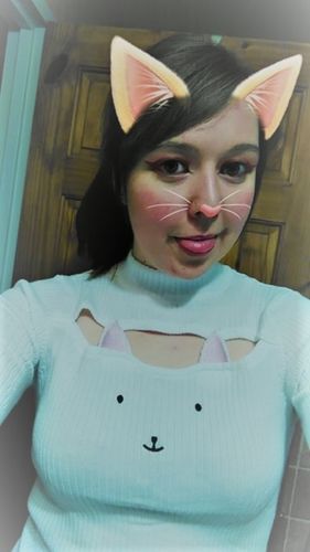 cat keyhole sweater